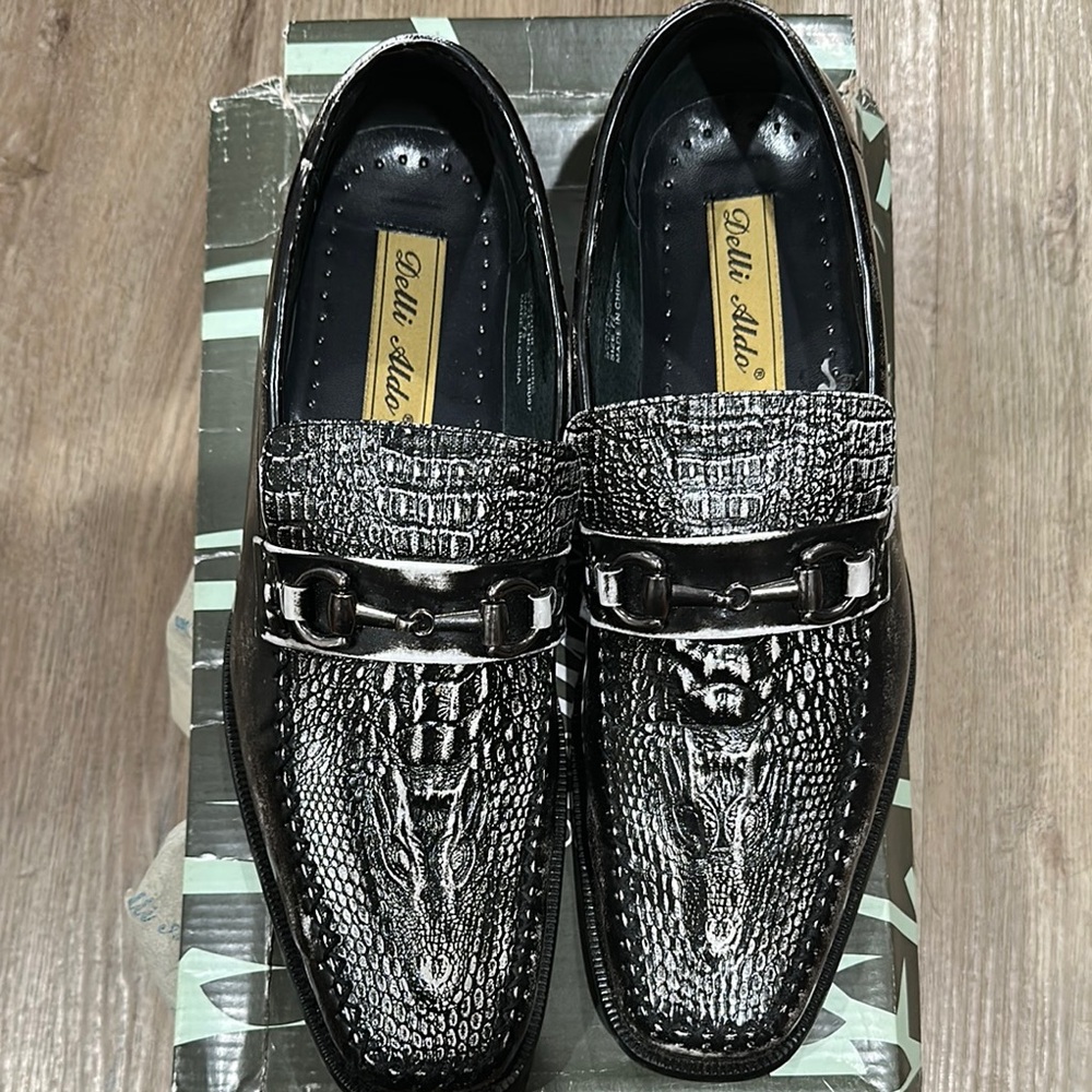 Black Crocodile Pattern Men's Loafers